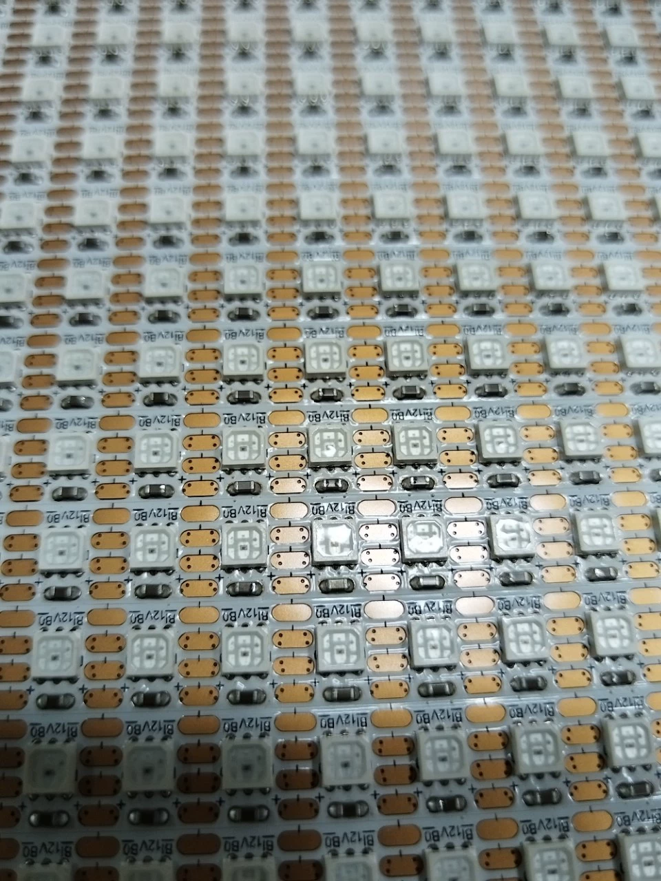 SK6813 3535 144 лампы RGB встроенный точечный светильник с управлением 12В 8мм