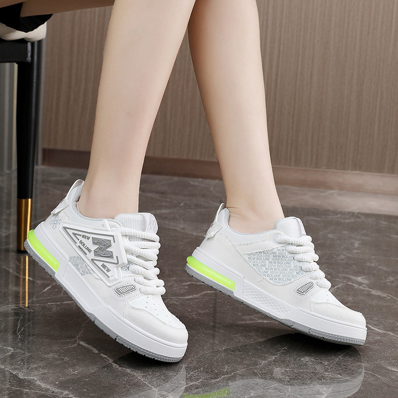 Balance 2025 Spring Summer New Height-Increasing Breathable Couple Style Casual Niche Shoes Versatile Sneakers_voghion.com