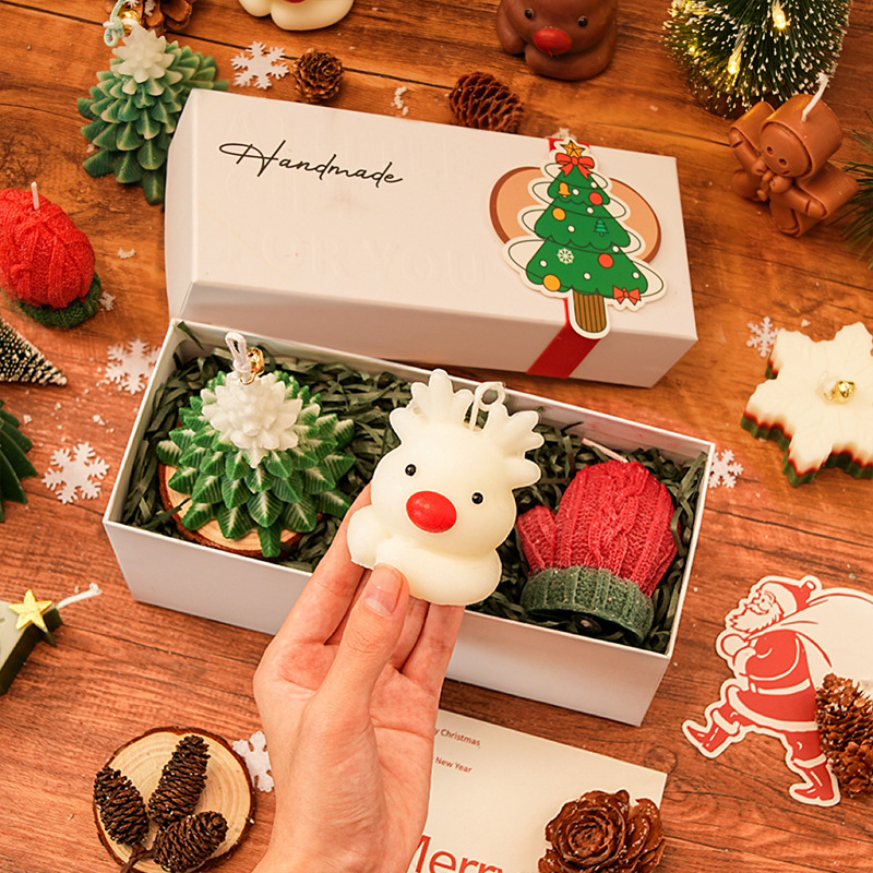 Caja de regalo A - (pino + ciervo + guantes)