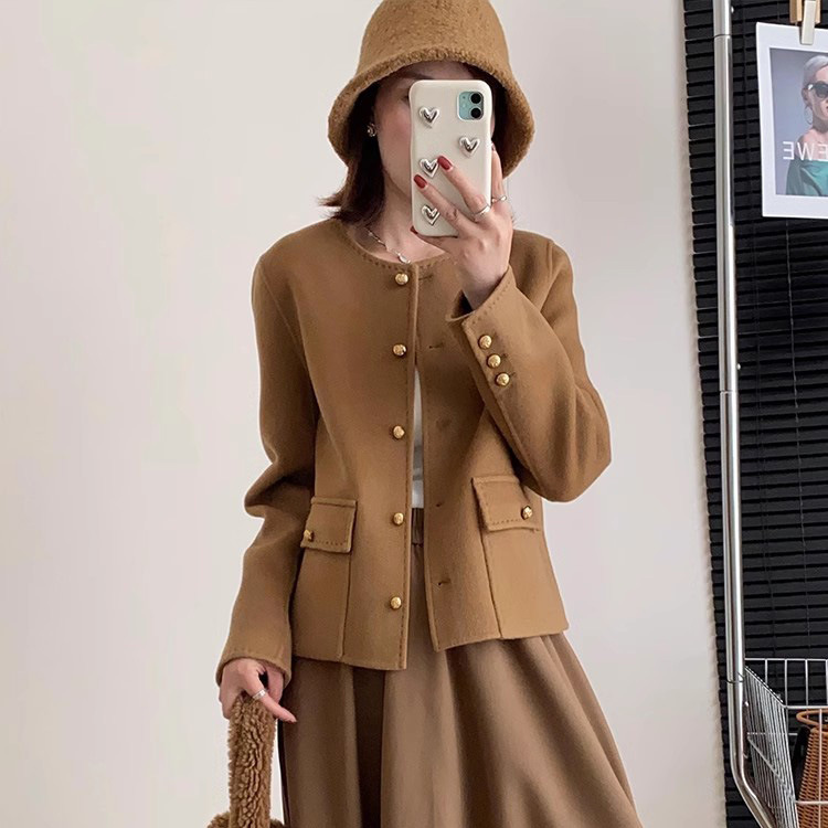 [Light Luxury Design] 100 sheep wool cashmere coat women's short autumn and winter new small double-sided tweed coat