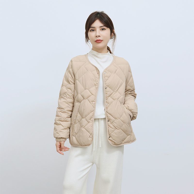 A01카키