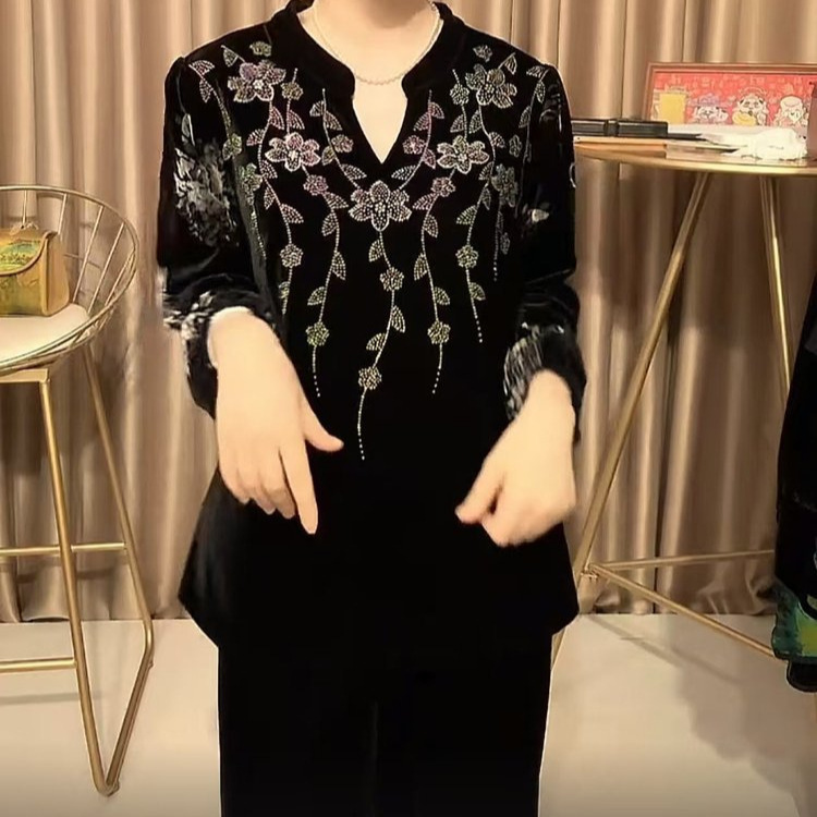 一件代发直播爆款2025秋季新款是丝绒长袖妈妈装打底衫上衣|undefined
