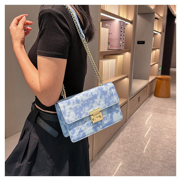 Shoulder Bag Women's Stylish Stone Pattern Chain Messenger Bag_voghion.com