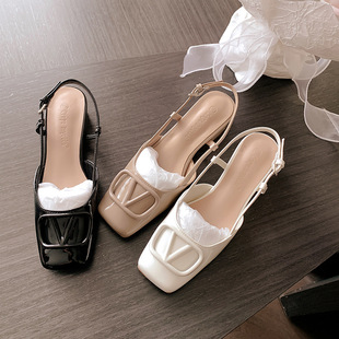 Same Style as Princess Dela ~ Square-Toe V-Buckle Backless Flat Sandals for Women, Professional Commuting Shoes, Summer 2025
