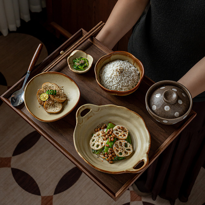 Japanese-style rustic ceramic tableware set for one person, featuring a retro bowl and plate combination, suitable for home use, including ceramic rice bowls, soup bowls, and condiment dishes, available for wholesale