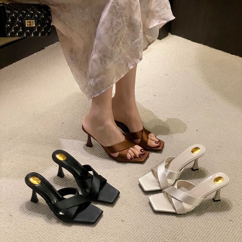 2026 Summer New Style French Cross-Strap Satin Women's High-Heeled Slippers, Fashionable and Sexy Open-Toe High-Heeled Shoes for Women 2026 Summer New Style French Cross-Strap Satin Women's High-Heeled Slippers, Fashionable and Sexy Open-Toe High-Heeled Shoes for Women