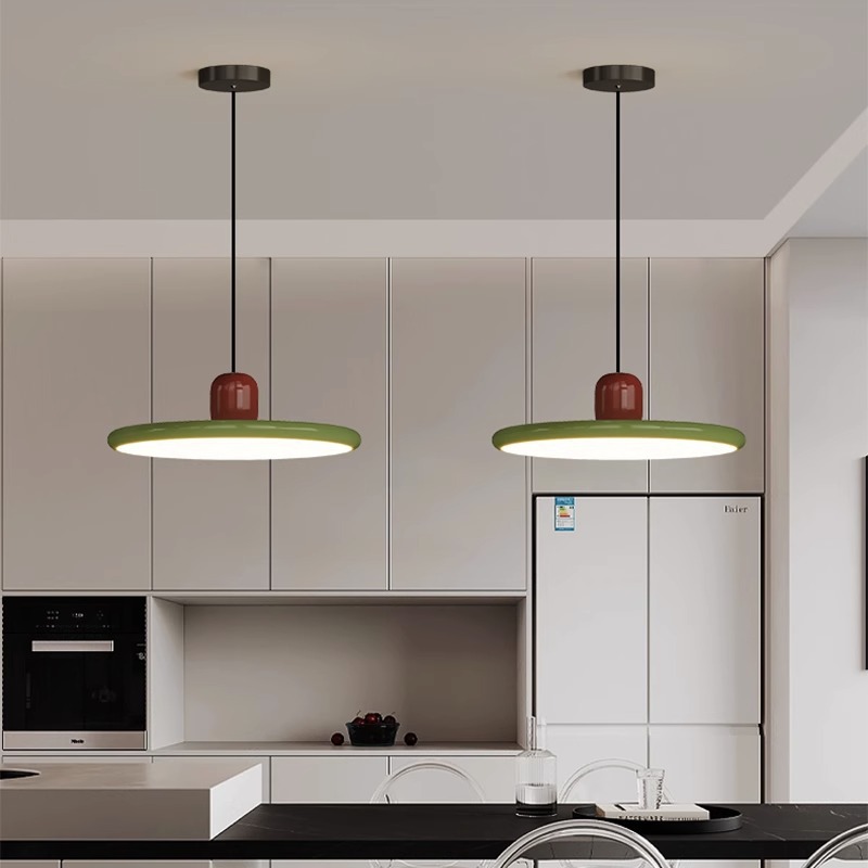Paquete de espectros completos casa de estilo medieval lámpara de restaurante platillos voladores minimalistas diseño de lámpara de mesa de comedor dormitorio bar lámparas de comedor