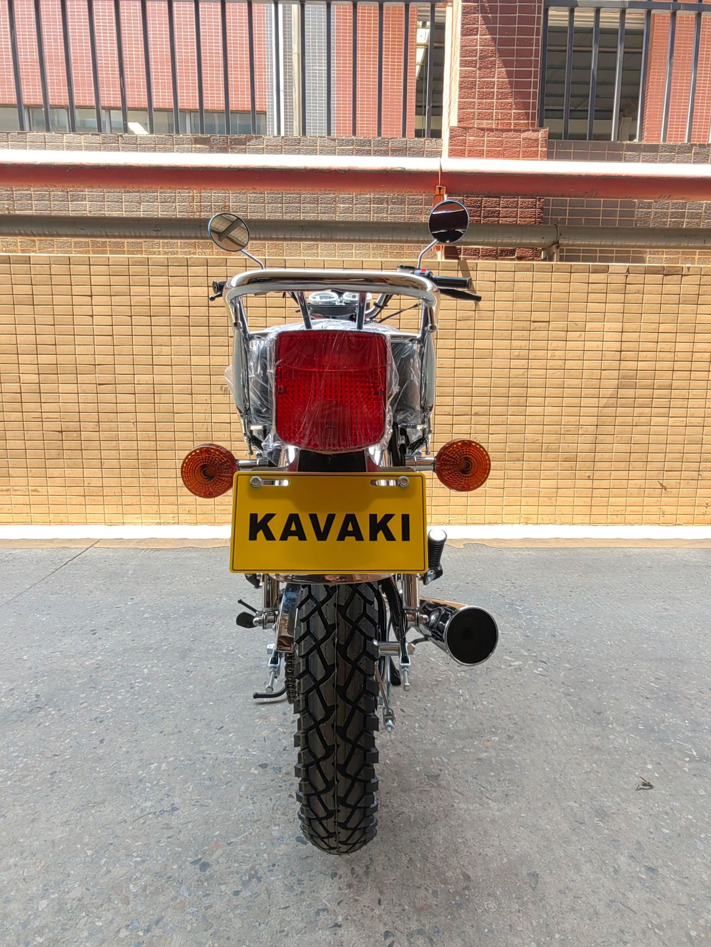 Kavaki's New Motorcycle Can Be Refueled with 150Cc Fuel, a Fuel-Powered Motorcycle for Adults, Suitable for Off-Road and Cross-Border Use