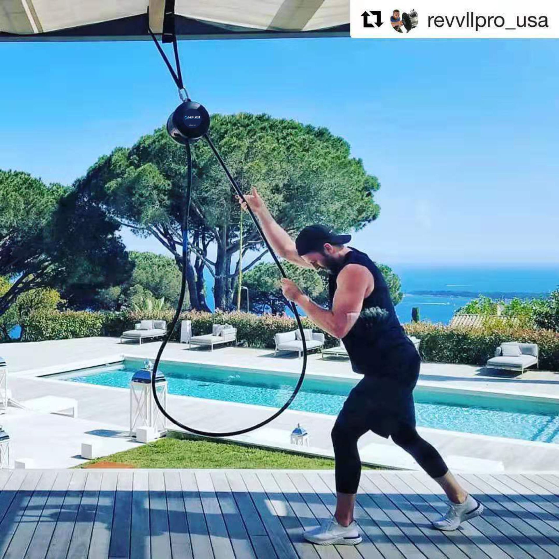 13256269092_285851006