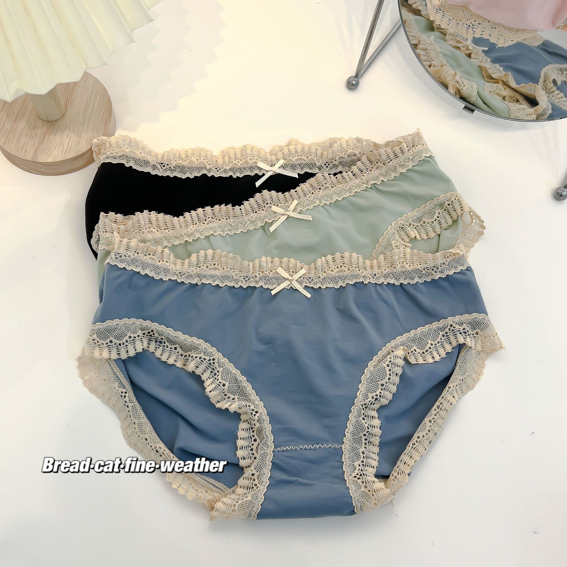 Good luck "Good Night" French bubble lace edge sweet little sexy girl mid-waist underwear