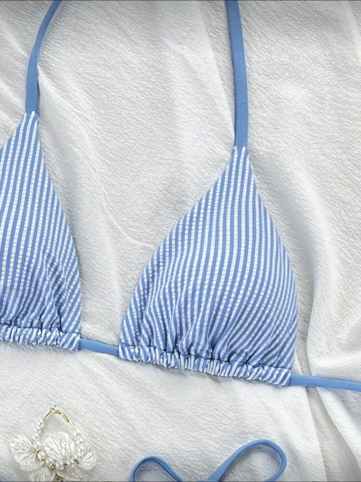 Ensemble bikini avec haut à nouer rayé bleu et blanc deux pièces_voghion.com