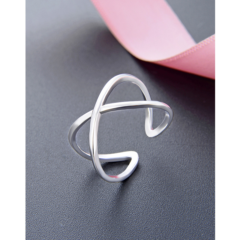 925 anillo cruzado de plata esterlina hembra ins estilo fresco personalidad simple anillo liso anillo de sentido de alto grado anillo de dedo índice de nicho