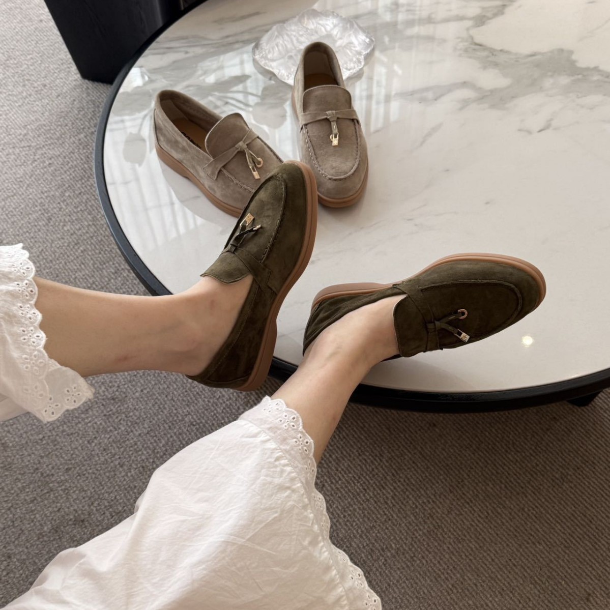 Lp Sheepskin~Loafers with Soft Soles That Are Comfortable for the Feet, with Buckle Closure, 26S New Model, British Style Slip-On Casual Shoes, Lazy Bean Shoes