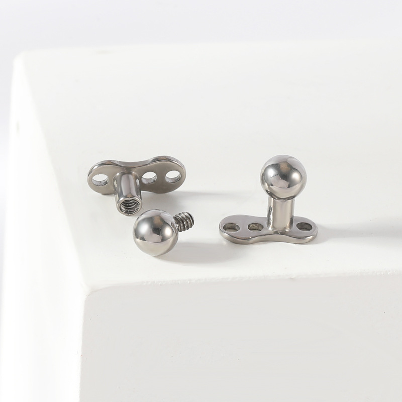 Pointed titanium steel lip stud product view
