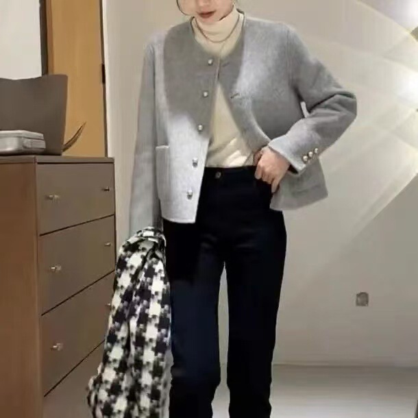 2025新款小香风外套圆领单排扣呢子大衣女设计感小个子呢子上衣女|undefined