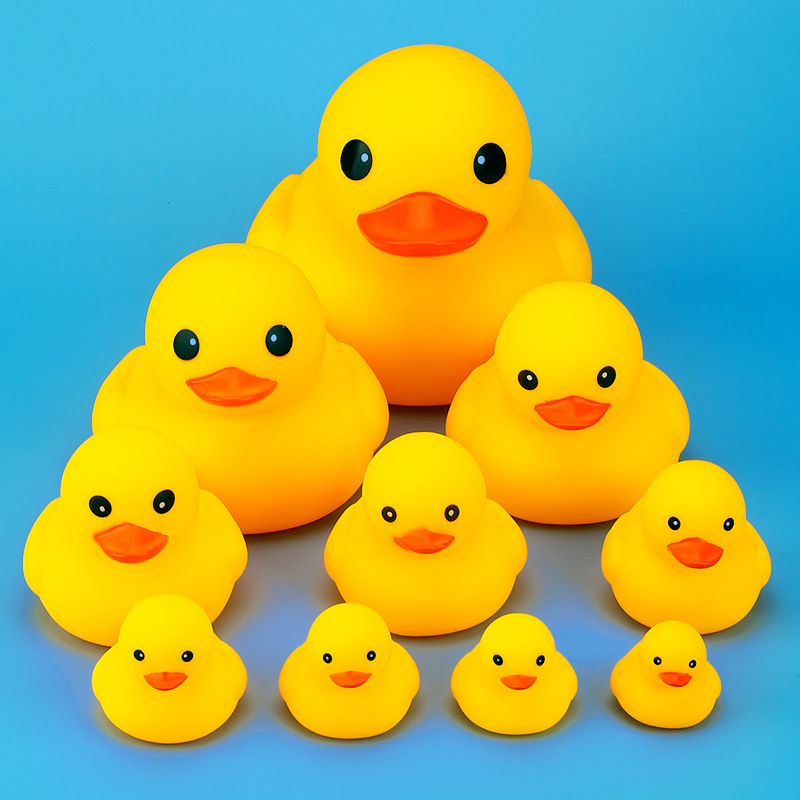 Factory Direct Sales Little Yellow Duck Toy Bathing and Playing in the Water Pinching and Screaming Little Duck Amusement Park Swimming Pool Floating Duck
