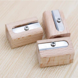 铅笔;卷笔刀削笔器