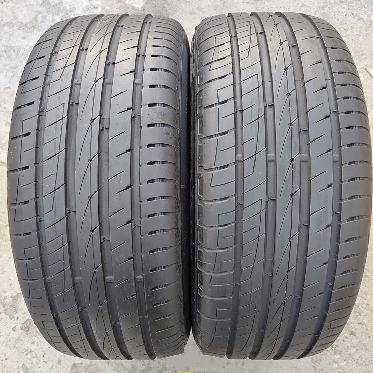 Continental Tire 255/45R20 101V Uc6 Suv Is Suitable for Audi Q5L/Aion/Zero Running C11 Original