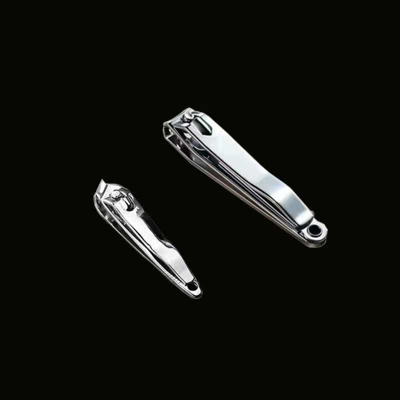 [납작한 손톱깎이 + 비스듬한 손톱깎이]