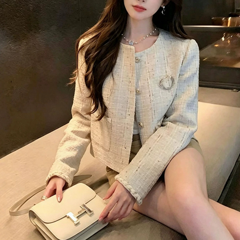 French-style elegant single-breasted shiny silk tweed woven short coat for women, autumn chic woolen cardigan for petite figures