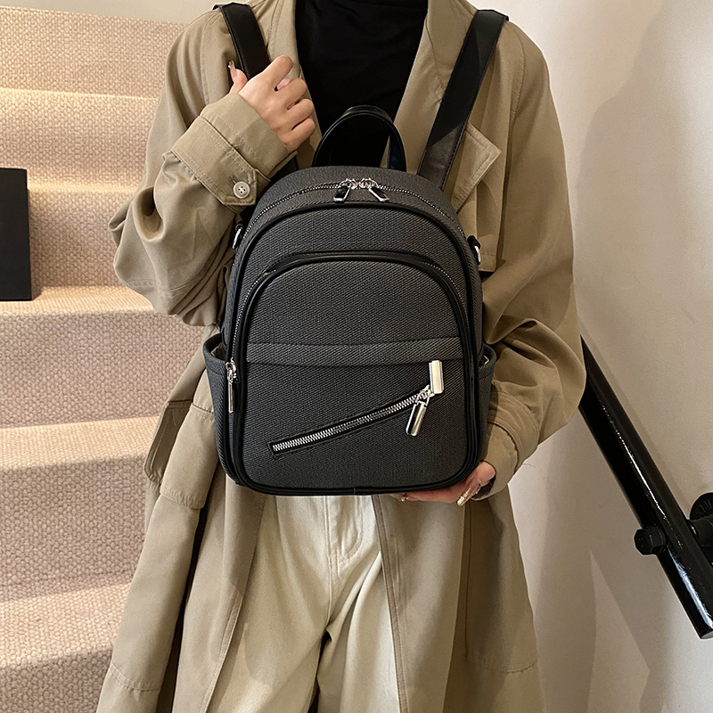 2025 mochila coreana nueva mochila de moda casual para mujeres multifuncional de gran capacidad bolsa de moda al por mayor