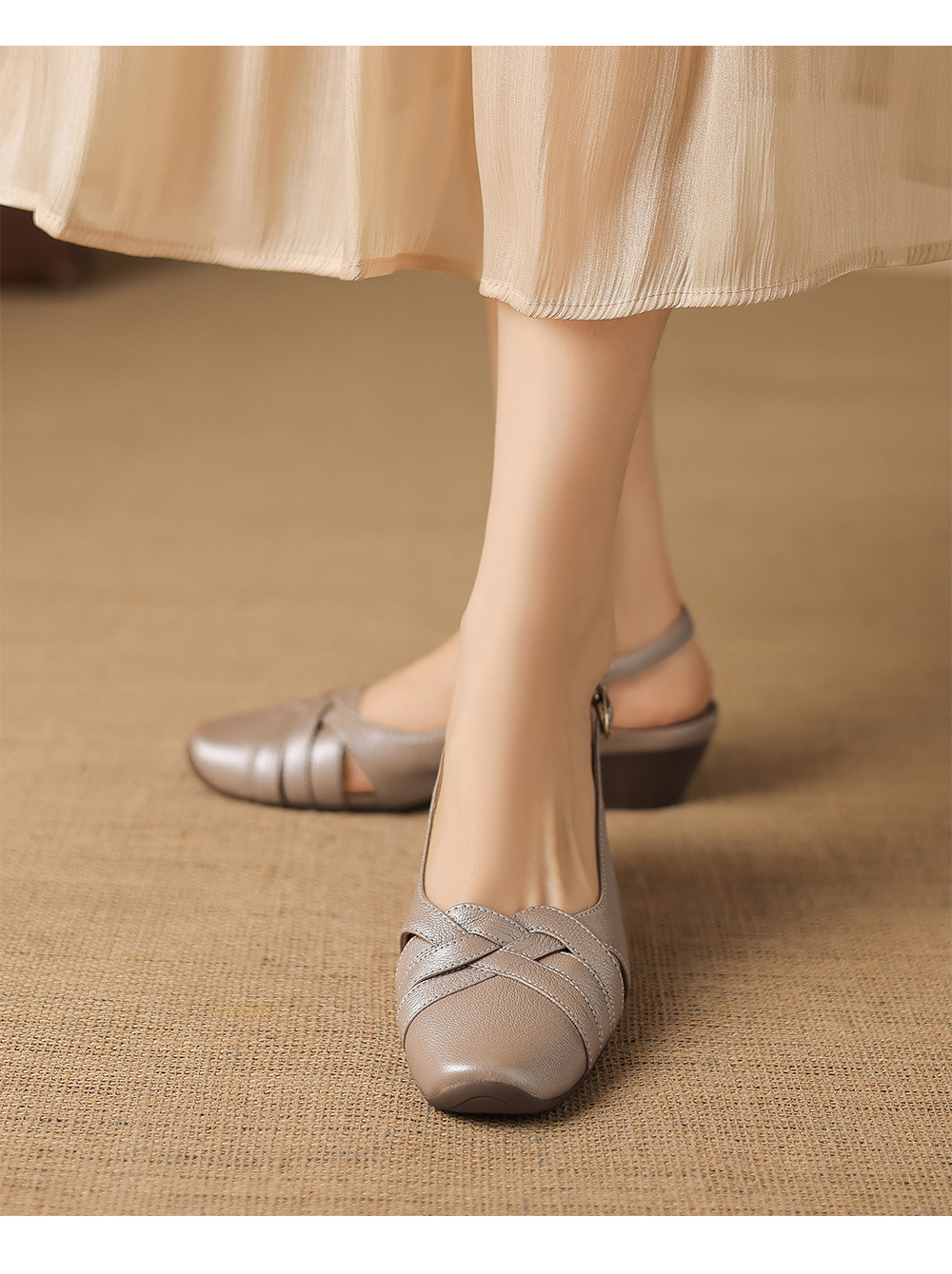 Sandal nữ mũi nhọn quai dệt gót thô 3.5 cm da cừu — Champagne màu chi tiết 15