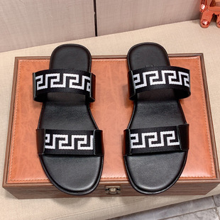 Fashion Men's Summer Trendy Lightweight Comfortable Genuine Leather Breathable Slide Sandals European Style Casual Outdoor Flip-Flops