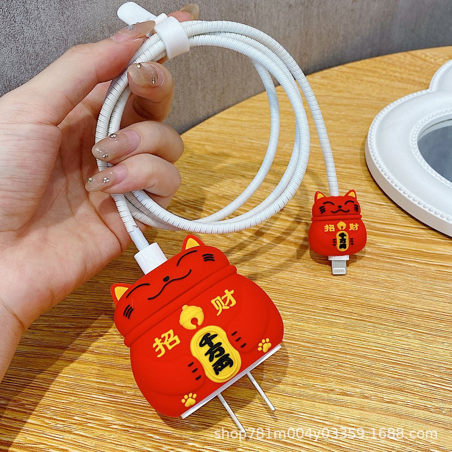 Nuevo cable de datos de dibujos animados cubierta protectora adecuado para Apple carga rápida cabeza 18/20W carga cabeza cubierta protectora Winder