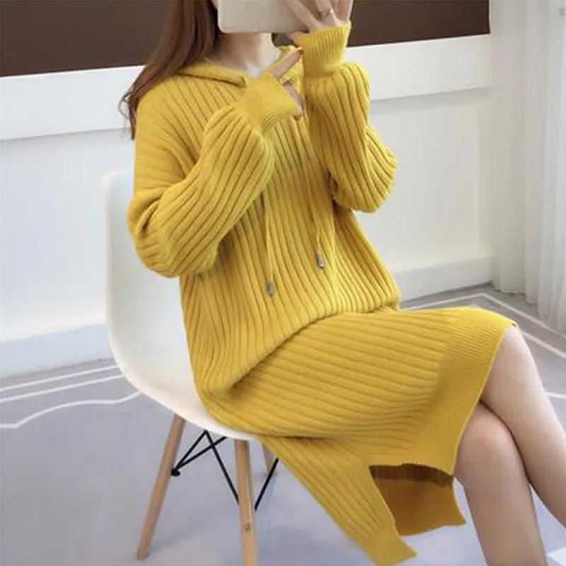Autumn and Winter New Hooded Sweater Dress, Extended Hip-Hugging Bottoming Skirt, Knee-Length Pure Color Knitted Dress for Women, Loose Autumn and Winter New Hooded Sweater Dress, Extended Hip-Hugging Bottoming Skirt, Knee-Length Pure Color Knitted Dress for Women, Loose