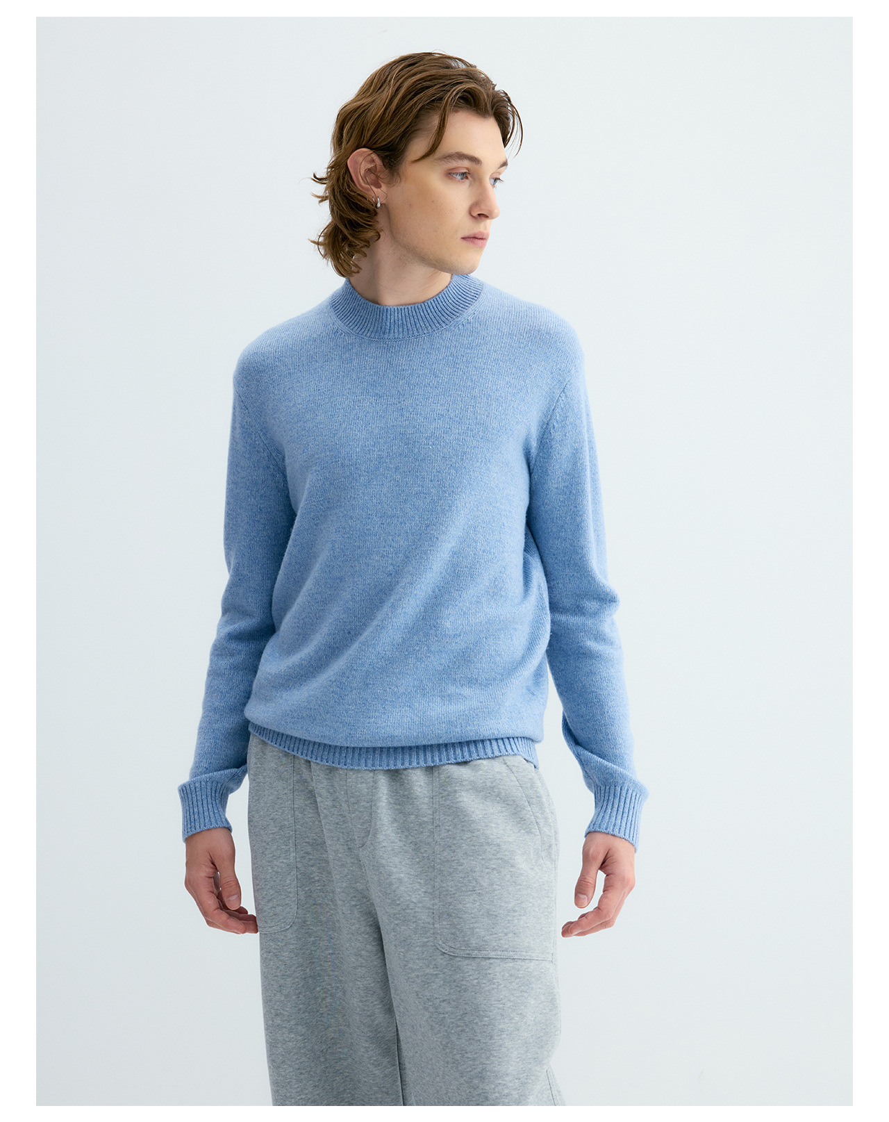 UNF 430g Snowflake Crewneck Wool Sweater