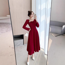 2025春秋结婚敬酒服新娘订婚酒红色连衣裙法式高端晚礼服平时可穿