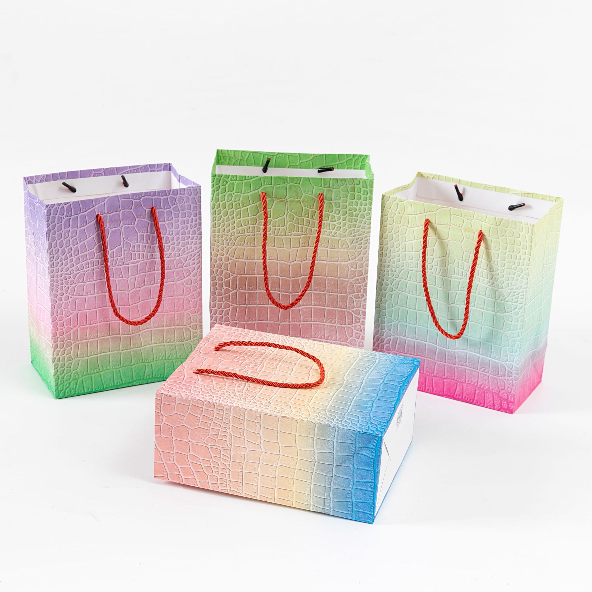 韩国ins彩色格子纸袋 渐变鳄鱼皮印花服装饰品包装袋多尺寸手提袋