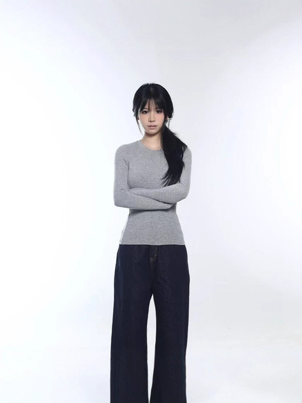 设计感正肩长袖t恤女2025春秋冬新款修身短款圆领内搭德绒上衣潮|undefined