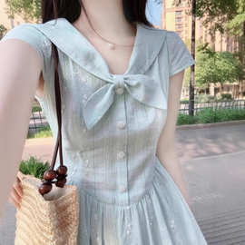 小清新蓝色海军领短袖连衣裙女2025年夏日绝美感掐腰A字长裙