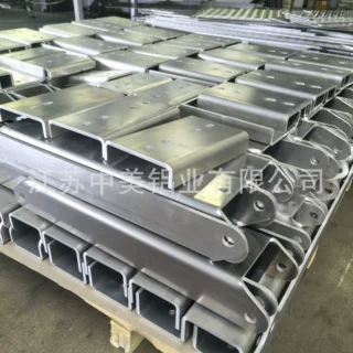 5系铝板加工   中厚板激光下料折弯   高强度连接梁   合格率98%