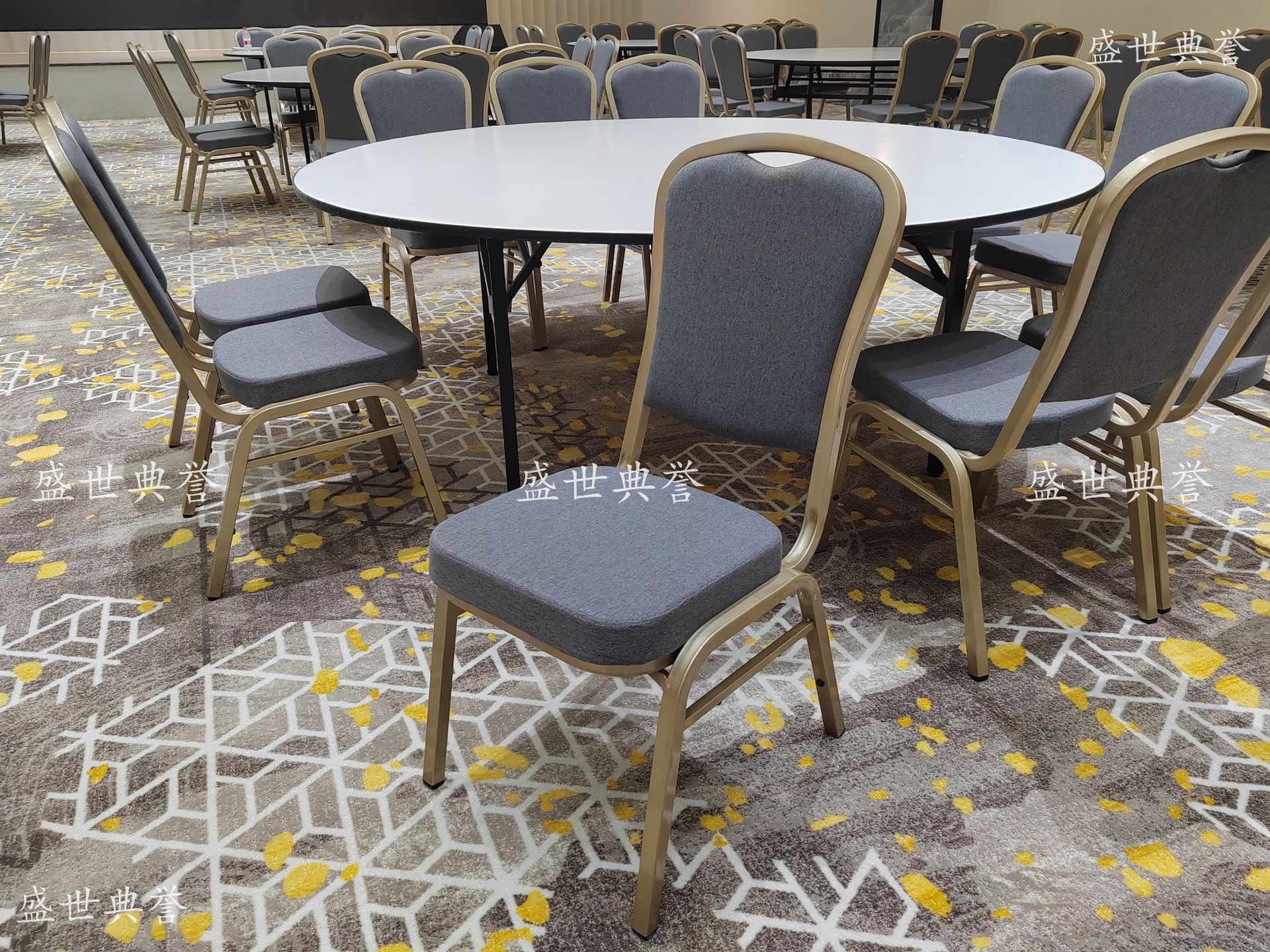 Anqing International Hotel Banquet furniture, wedding banquet tables and chairs for resort hotels, folding steel chairs for multi-functional halls in restaurants pic 1
