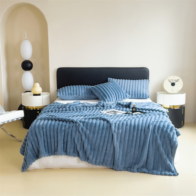 Exportación transfronteriza comercio exterior 2024 nueva moda multifuncional manta de lana de conejo manta de lana de leche manta de lana francesa