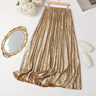 �W���羳Ů�b�ļ����Ś��|�C�����ϸ߼����@�ݰ���ȹŮ�L�����ȹ