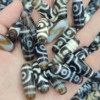 One glance, two eyes, three eyes, four eyes, four eyes, five eyes, five eyes, treasure bottle, lotus, a single pair of tiger teeth pattern expensive agate dzi penetration
