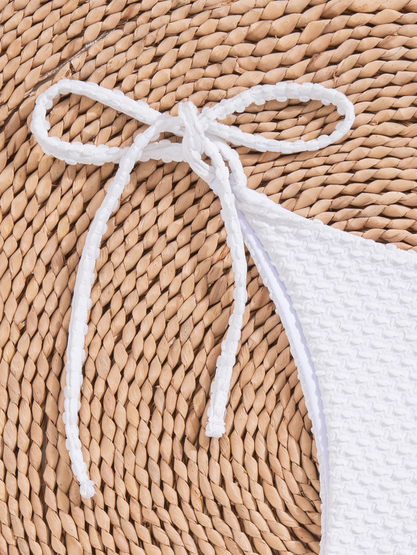 Buy Women's Clothing Online | Buy Trending Dresses for Women