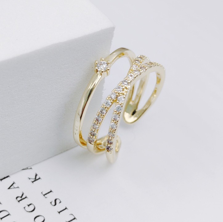 �������ʶƽ�΢���ʯ��㿪�ڽ�ָŮ��Լ�ٴ�����ν�ָ����