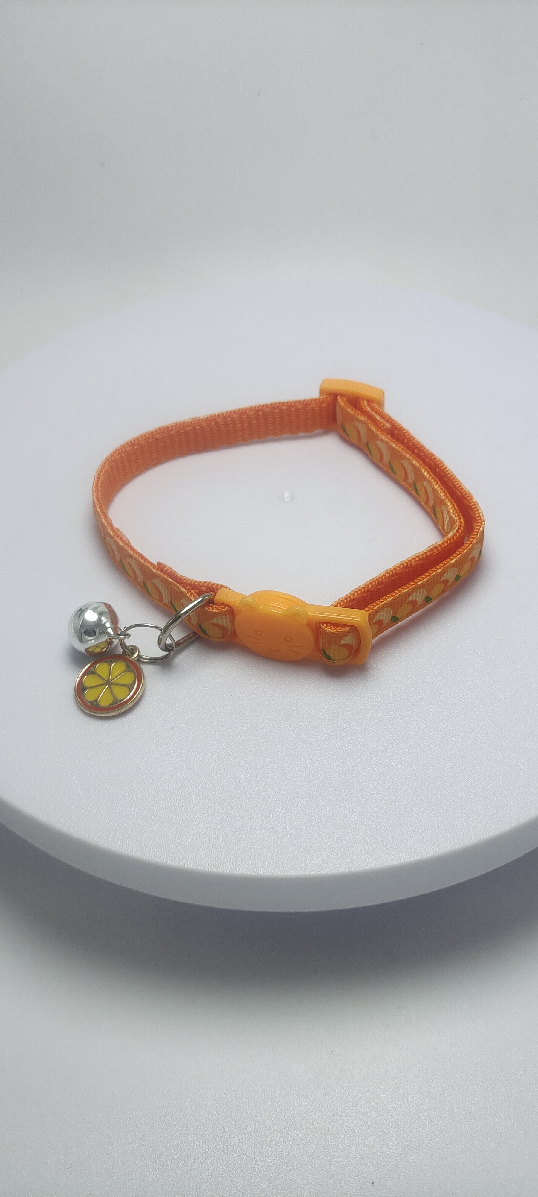 Pei Pet nuevo collar de gato de frutas de correas para mascotas con accesorios de frutas campana collar para mascotas punto de fábrica