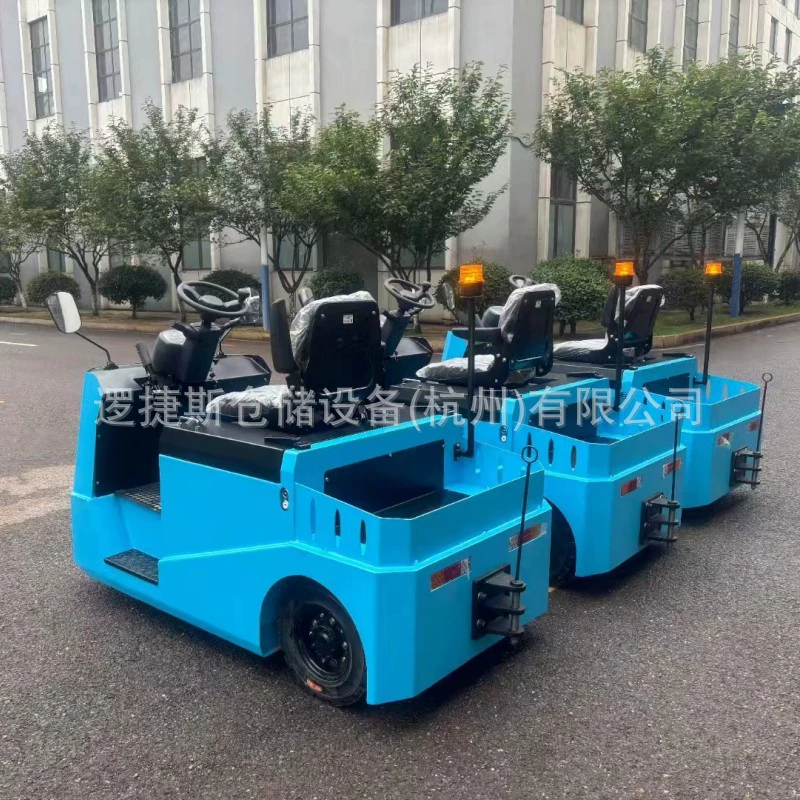 Автомобильное электрическое тракторное 6-тонное транспортное средство на заводе в аэропорту