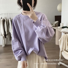 キキは灯籠の袖のtシャツを描きます。