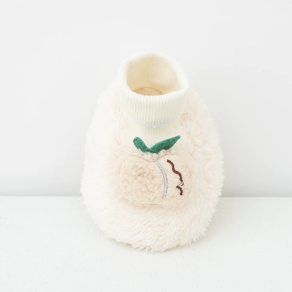 Apple, cream, white