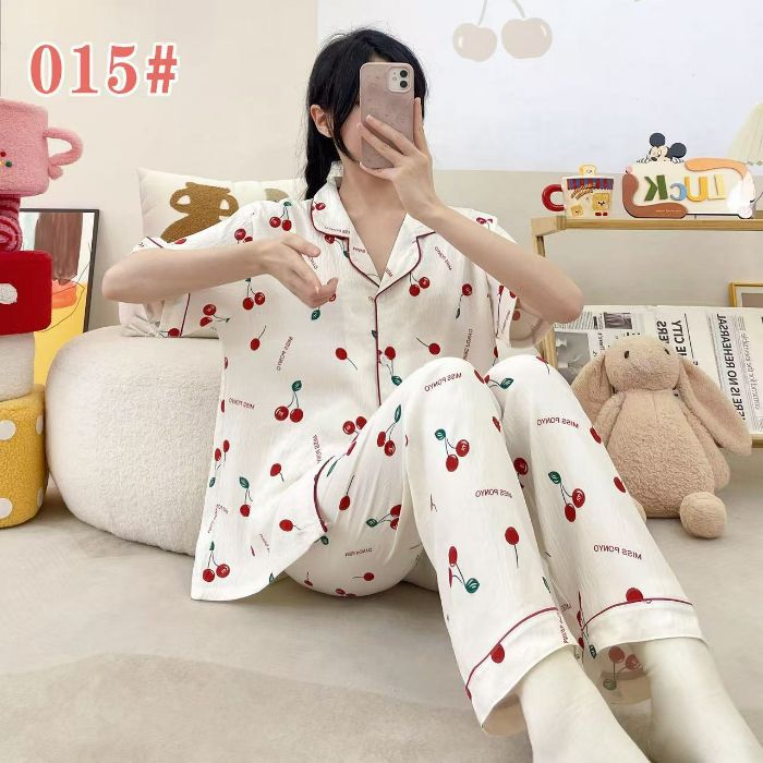 Estilo explosivo transfronterizo spot verano pantalones de manga corta cardigan solapa pijamas de dibujos animados lindo nube femenina algodón cómodo servicio a domicilio