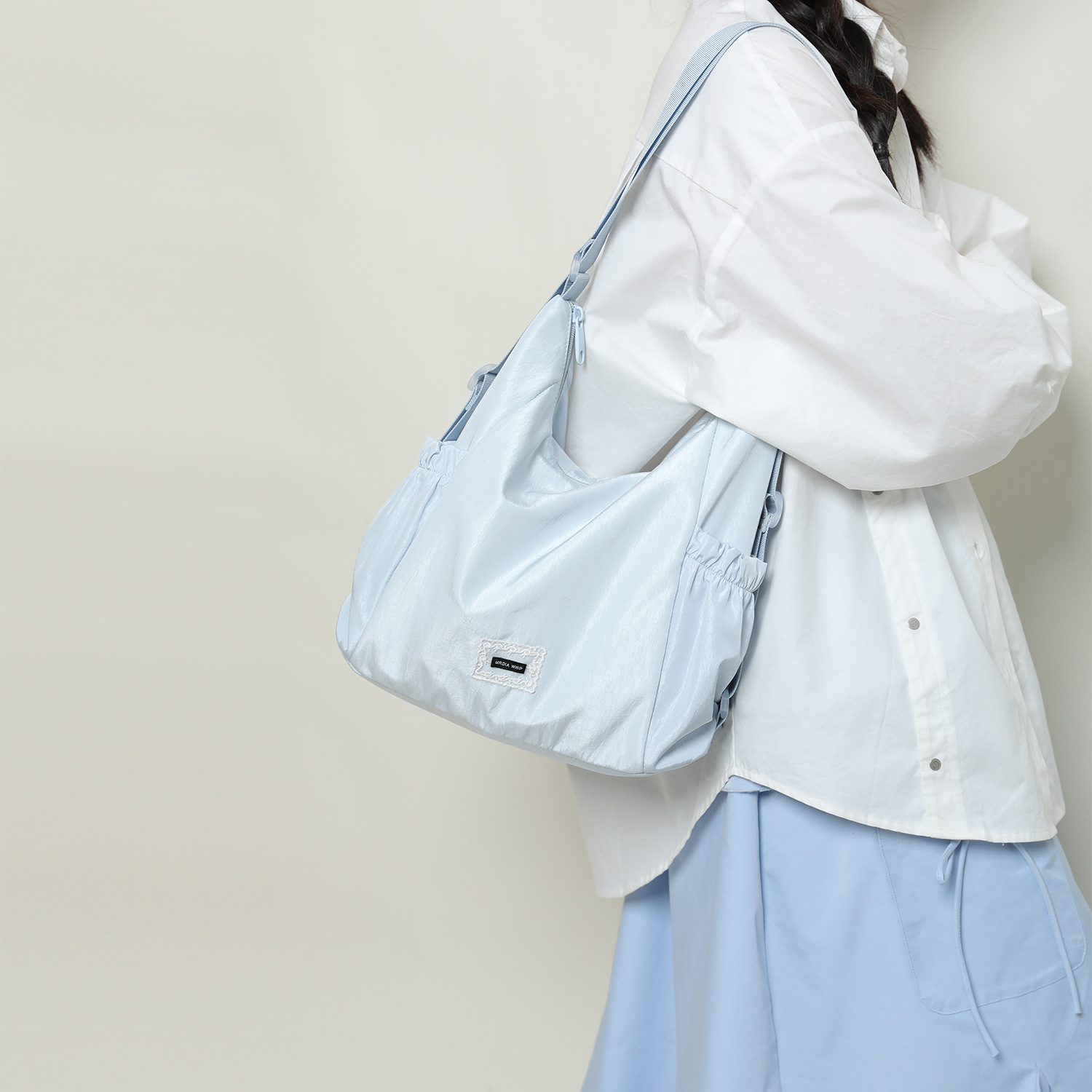 2025 Large Capacity Commuter Tote Bag Multifunctional Nylon Crossbody Bag Versatile Designer Niche Style For Girls - Thumbnail 3