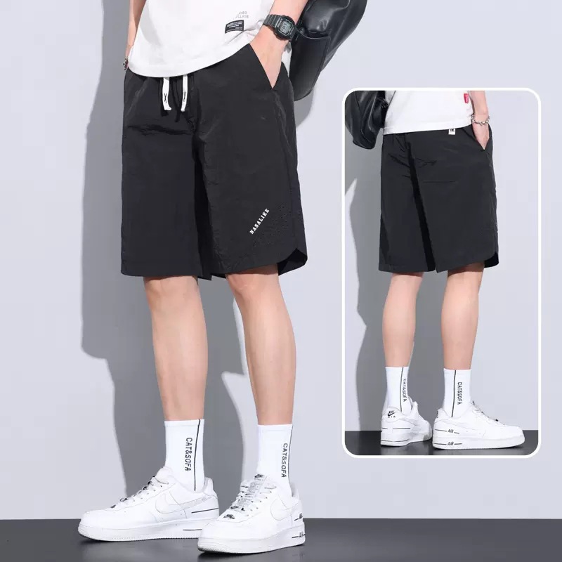 검은색