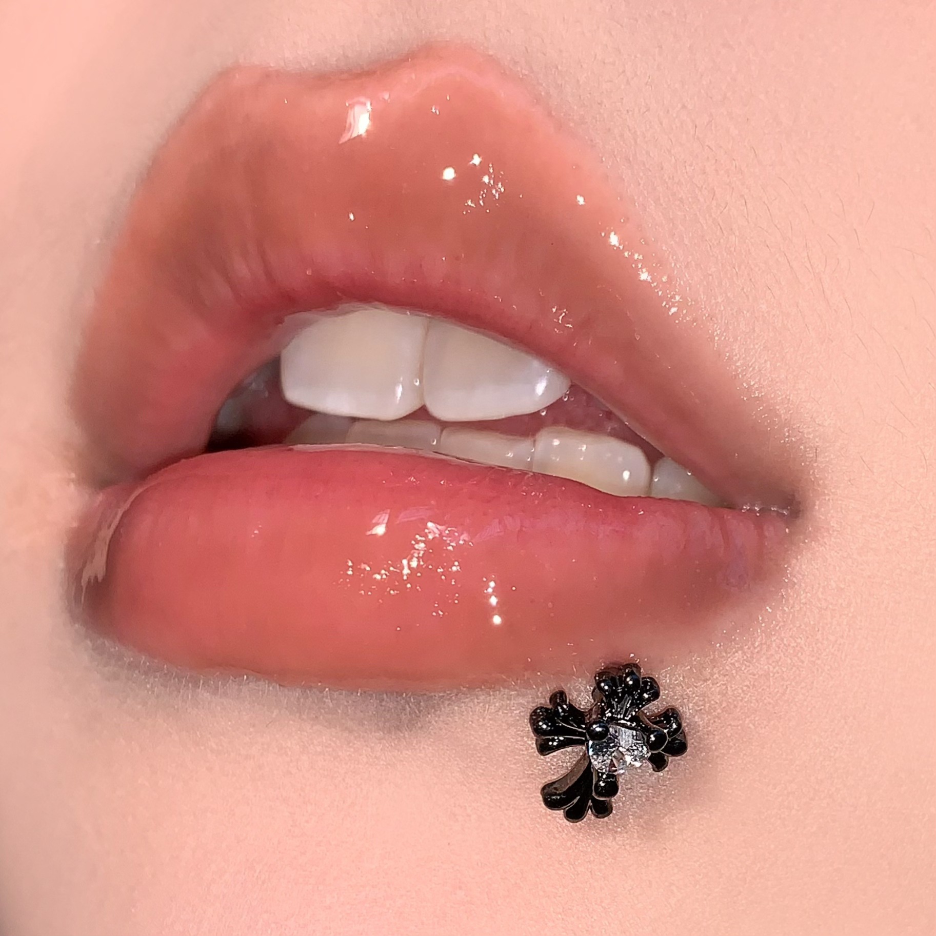 Labret stud lip piercing jewelry styling detail