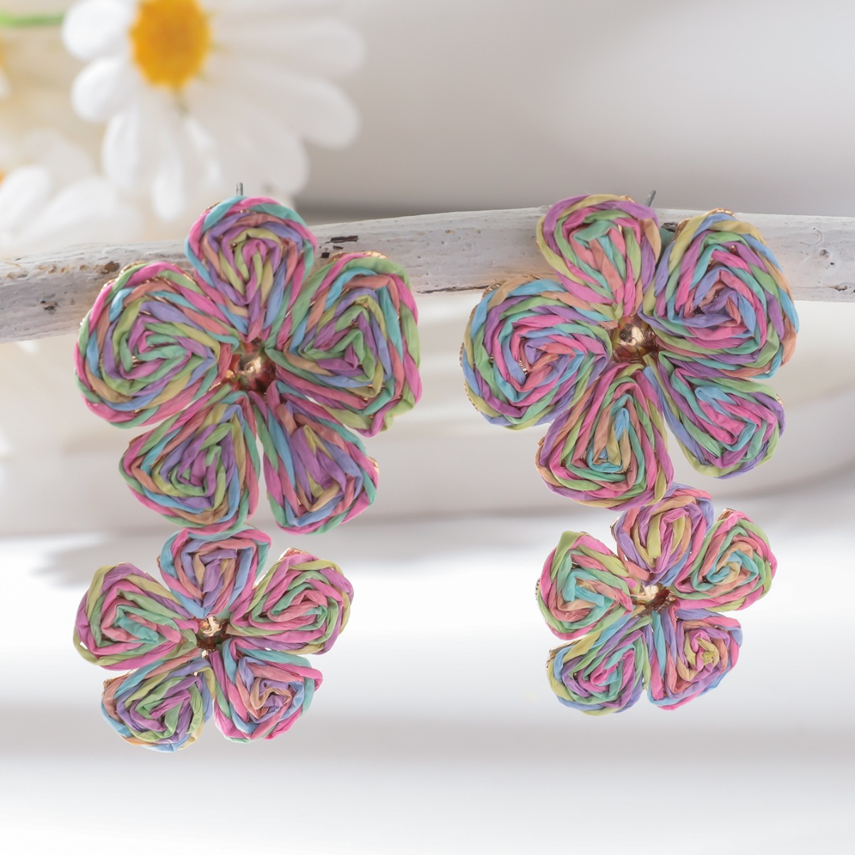 1 Pair Vacation Simple Style Flower Raffia Drop Earrings display picture 6